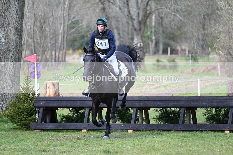 WJ7_2284 - Time 14:03 to 14:36