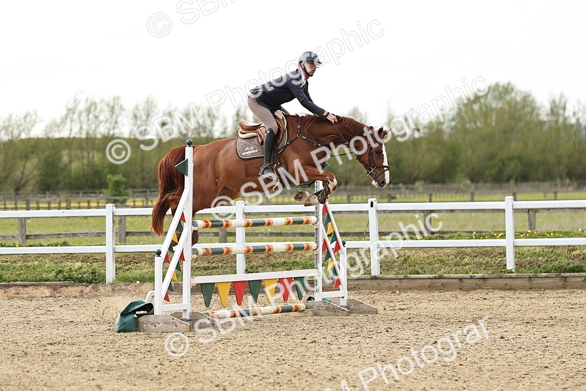 SBM_001582 - Class 5 -Senior Foxhunter - 1.20m