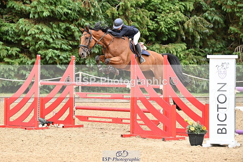 250706A-154412-20742 - Cls 50 Snr Foxhunter