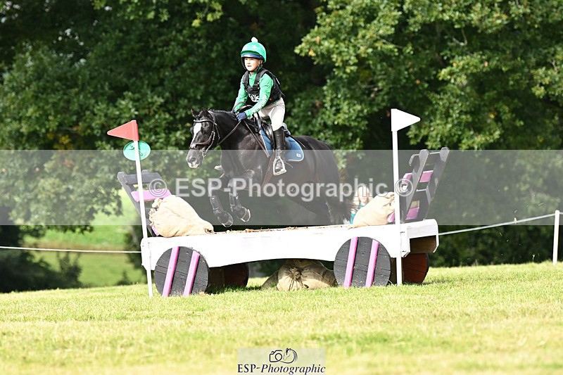 240825X-101655-31037 - 70cm XC 10.00 to 11.00