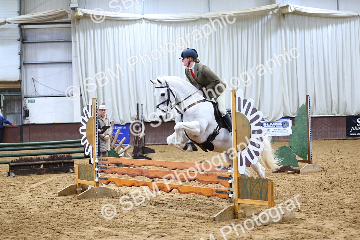 SBM_003657 - Class 37 - 80cm Training Stakes