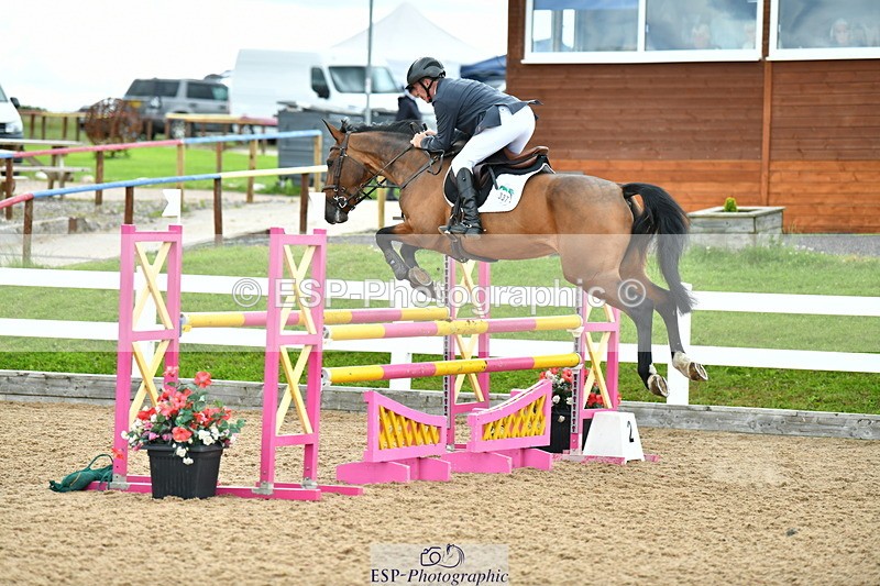 230721A-125641-06392 - Cls 14, 1 Star Bronze 1.10m