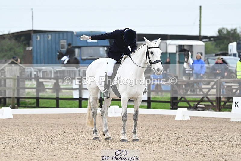 241103-091539-00139 - Intro 3 - 8.30 to 9.30