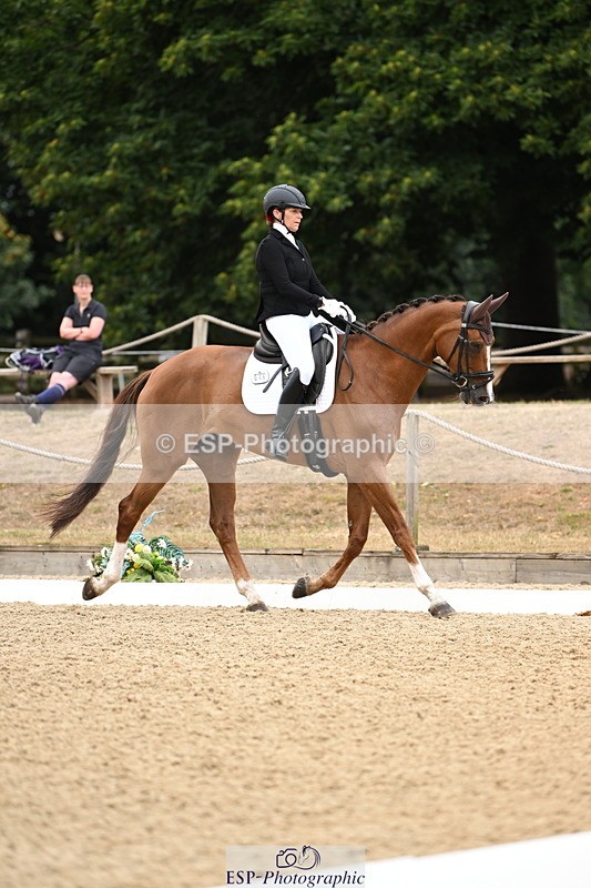 250808A-102319-00102 - 046-Alice.De.Soer-Lauretta.S