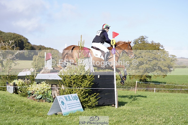 241025-110436-06193 - 010-Julia.Norman-SCOTCH.ON.THE.ROCK'Z