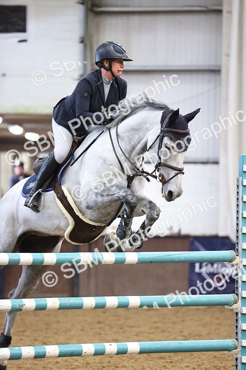 SBM_003897 - Class 12 - Senior Foxhunter 1.20m