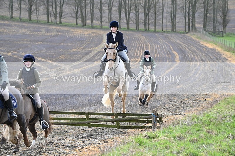 WJ6_8679 - Meet & Line One