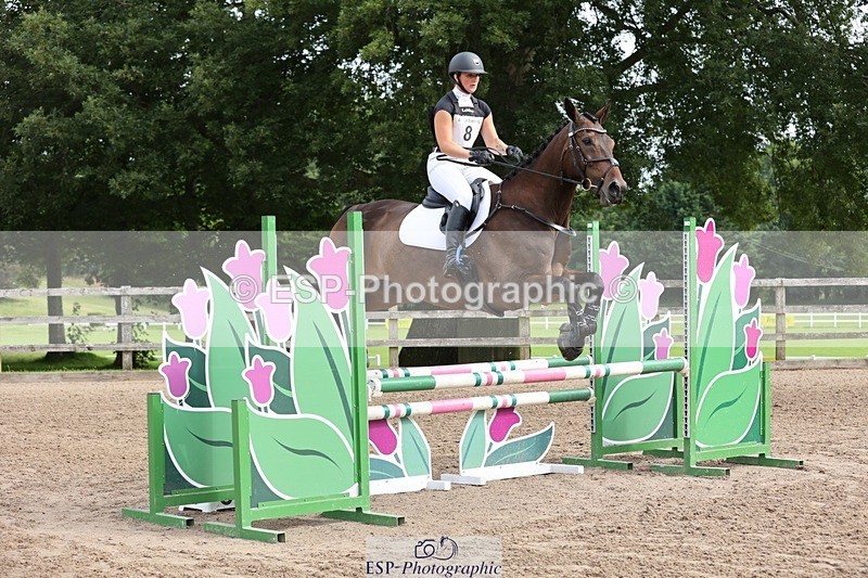 240803-100149-00326 - 008-Jodie_Coombes-TATTYGARE_LAST_DELIGHT