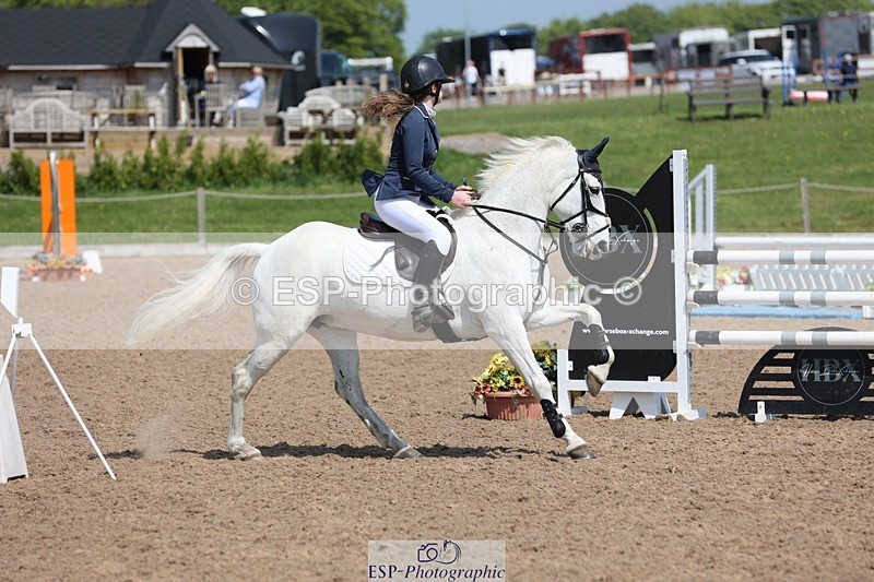 250503-120906-00931 - Cls 9 Pony Foxhunter and 1.10m Open