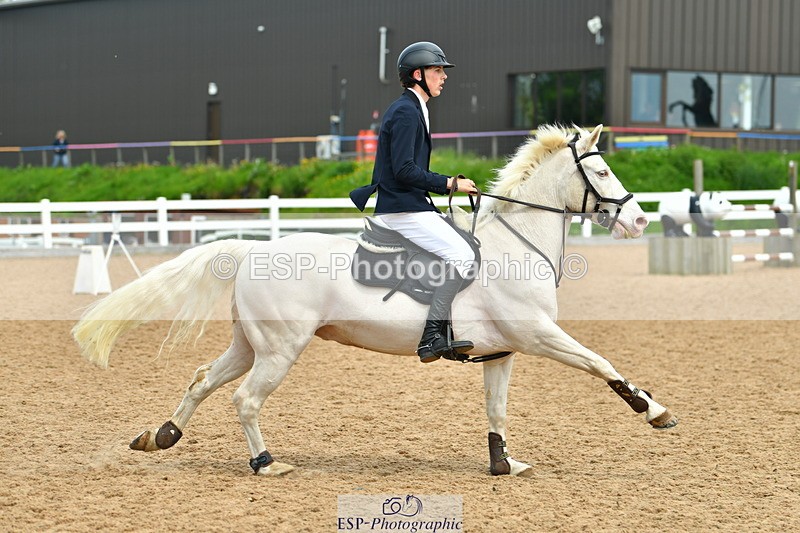 230514A-131052-02877 - Cls 25 Pony Foxhunter & 1.10m Open