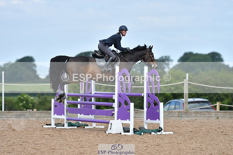 240609A-110730-04421 - Cls 17 Snr 1.05m Open