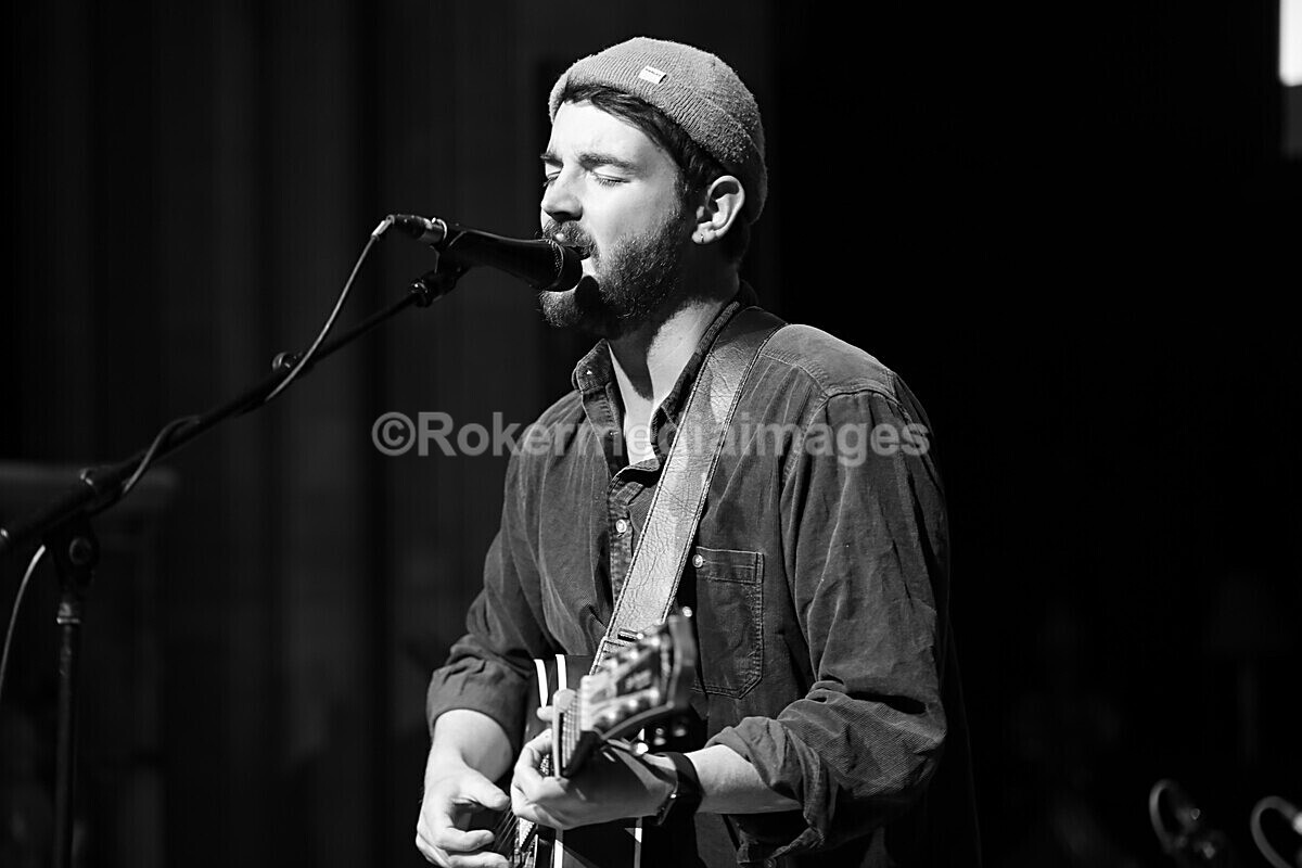 FOLK N BLUES-580 - FOLK and BLUES SEPT 2022