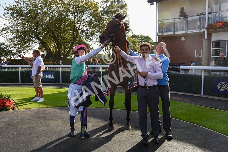 310824-Race 6-Amphius-2834 - Race 6