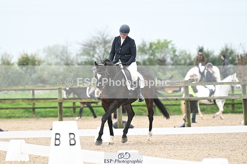 241103-100053-00247 - Intro 3 - 9.40 to 10.40