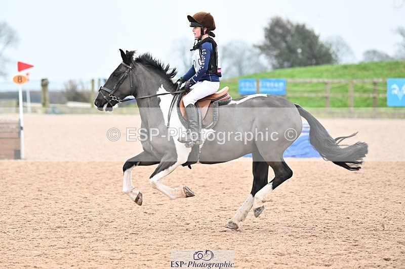 250118-105918-00557 - Cls 2 A&B 80cm 10.45 to 11.40