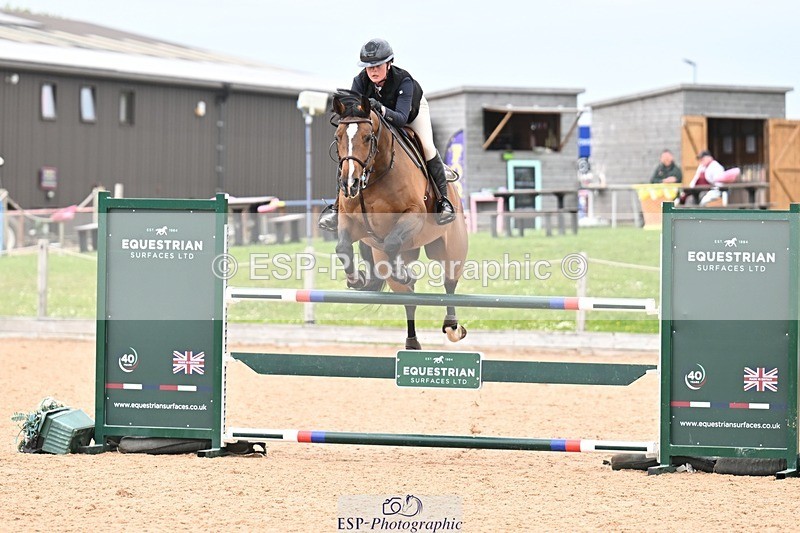260510-150825-07482 - Cls 41 Snr Foxhunter