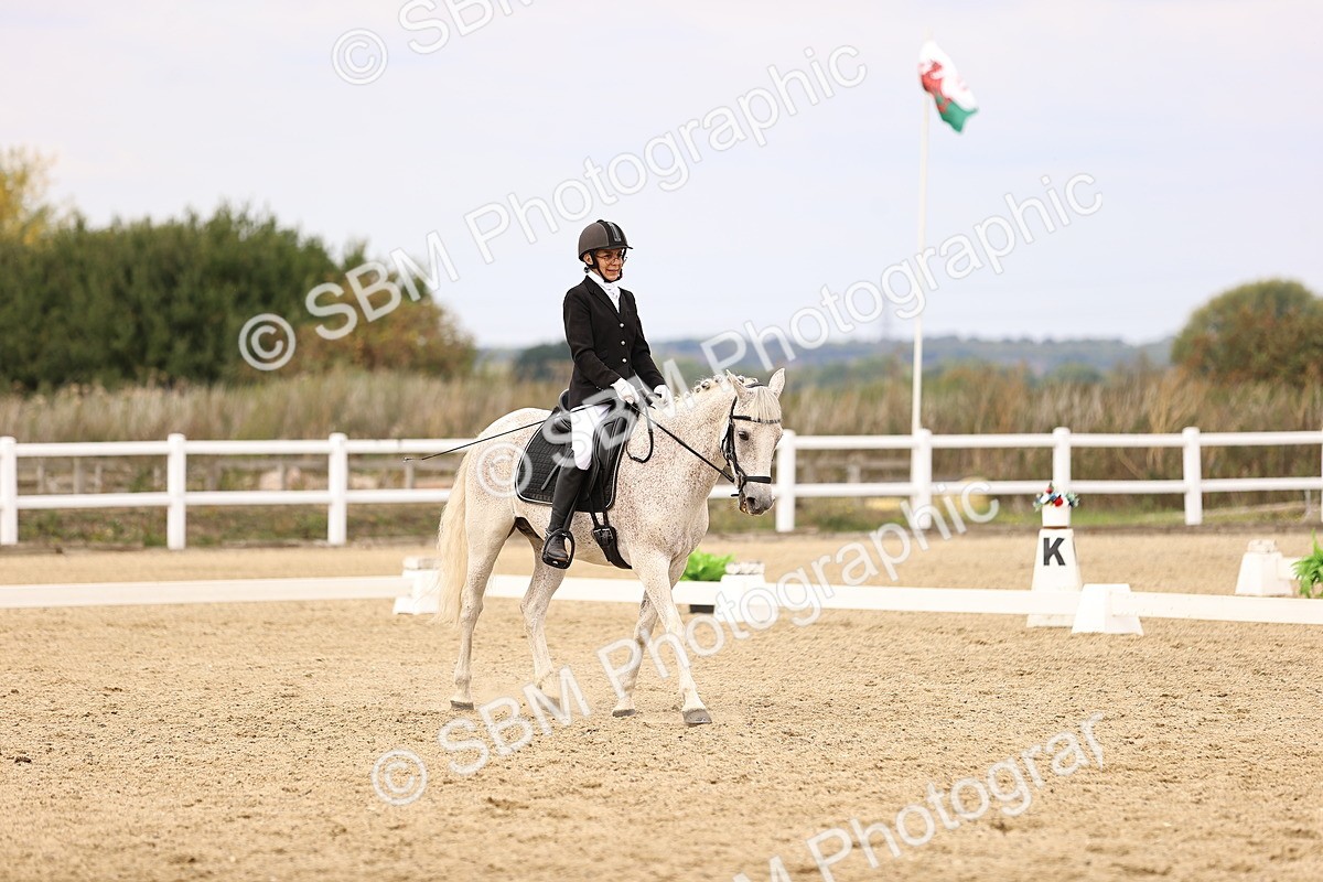 SBM_013843 - Class 4 - Novice 5  12.13-13.02