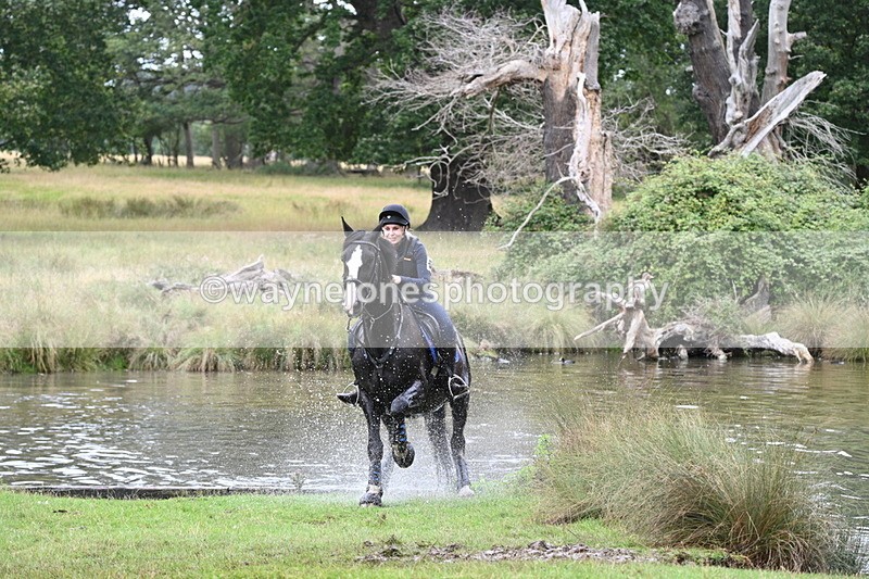 WJ7_2642 - Time at Water 11:37 to 12:13