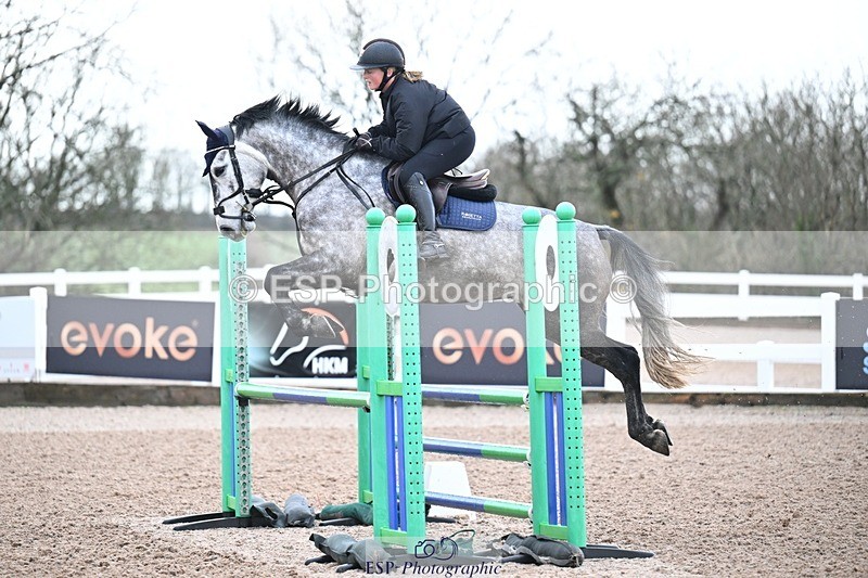 251206-101740-00617 - Cls 9 British Novice