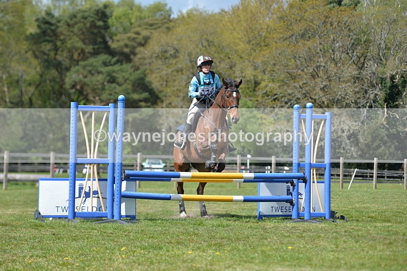 NGP_8636 - Rider numbers 114,101 to 106