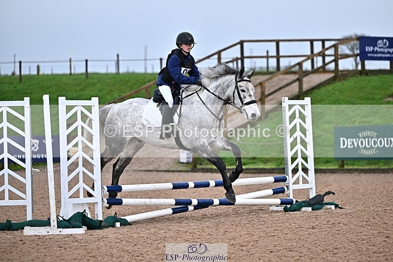 260208-130234-01258 - Cls 18 Clear Round 50cm