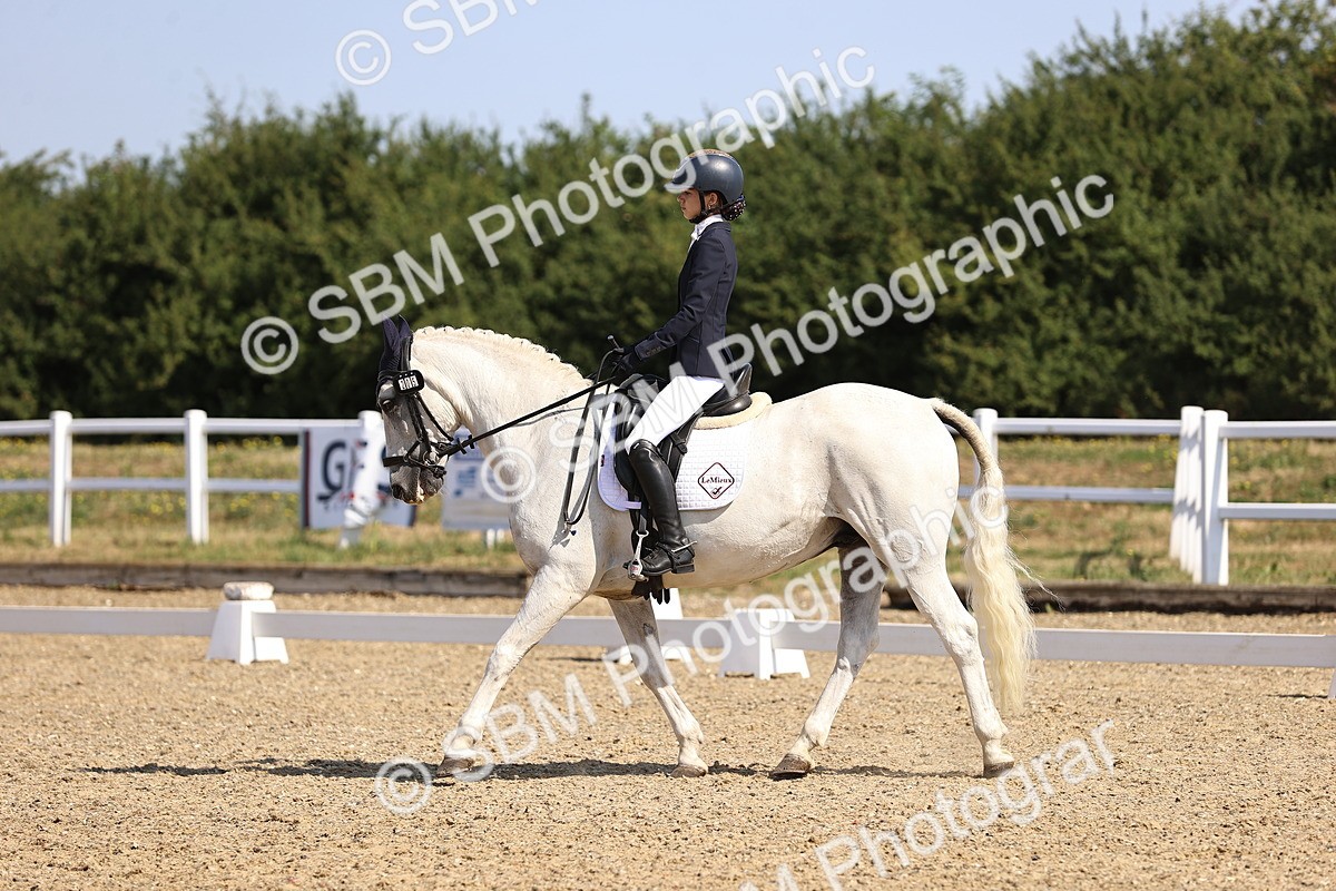 SBM_009206 - Novice 5 - 9.50-10.53