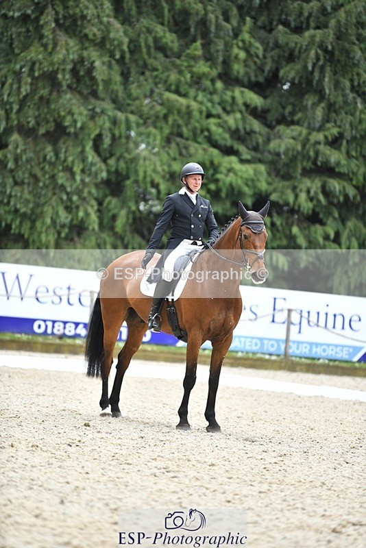 230525-132532-02162 - 116-MONBEG_DARWIN-Michael_Owen-WEDTrotUp+DR