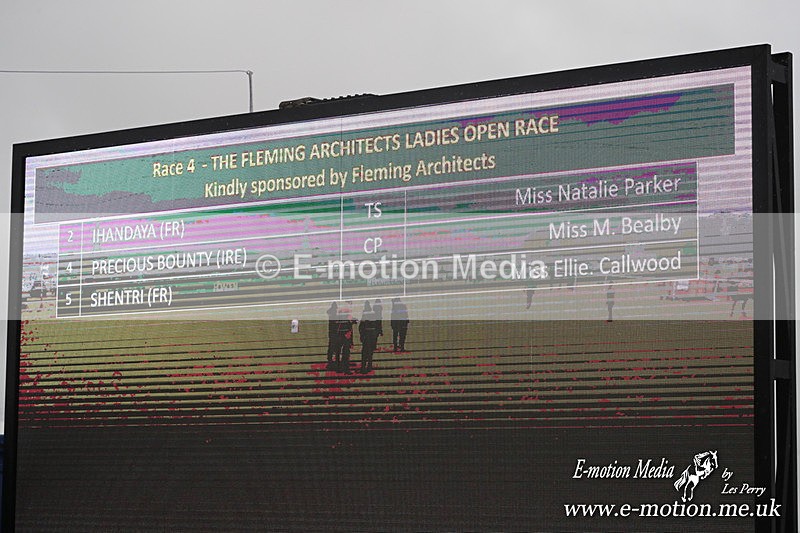 PtP 260125 643 - Cocklebarrow Point-to-Point racing with the Heythrop Hunt 26/01/25