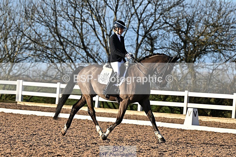 241214-143036-02858 - 139-Holly.Kerslake-Platinum.Cabachon