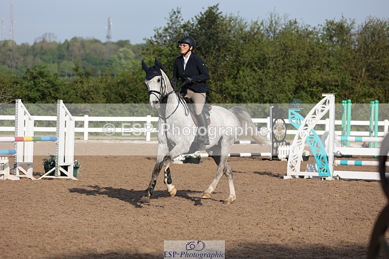 240510A-081759-04165 - Cls 13 British Novice and 90cm Open