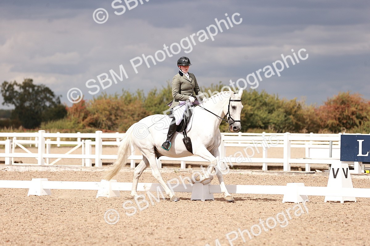 SBM_06300 - Class 37 - Novice 5