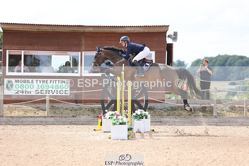 250719-145549-16352 - Cls 3, 3 Star Small Tour Break til End