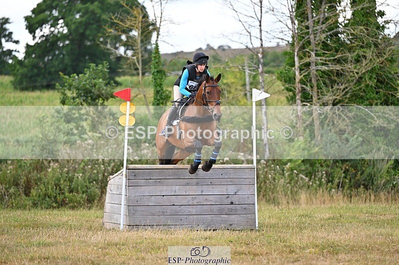 250803A-155259-16130 - O-687-Christina.Wiederkehr-KILLINAS.OISIN