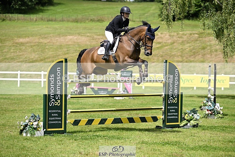 240711-115217-26762 - Cls 117 HOYS Grade C Quali 1.35m