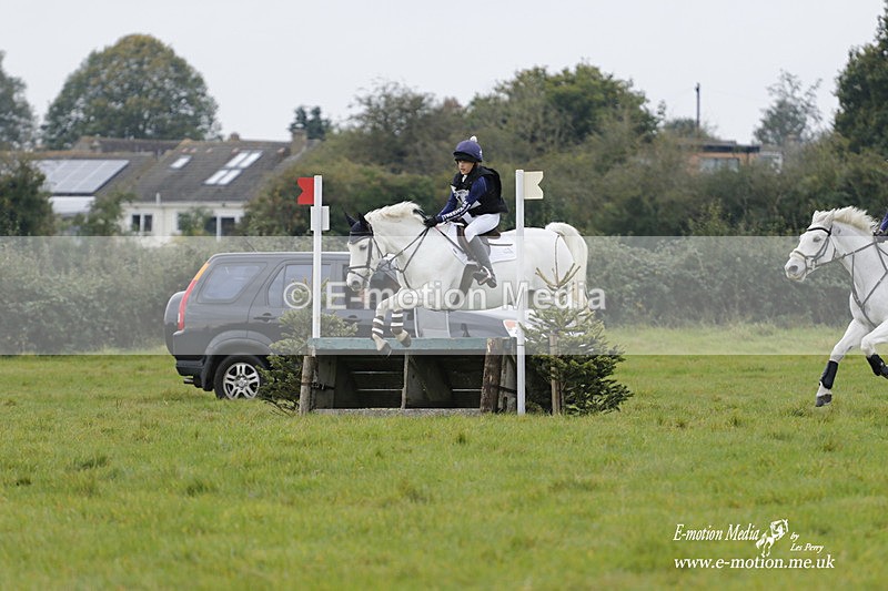  WWHT 171021 2145 - Novice Pairs (0.80m)  17/10/21