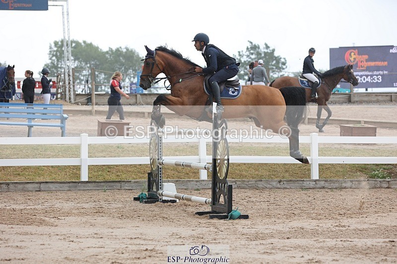 250717-135453-05660 - Cls 1, 3 Star Small Tour Start to Break