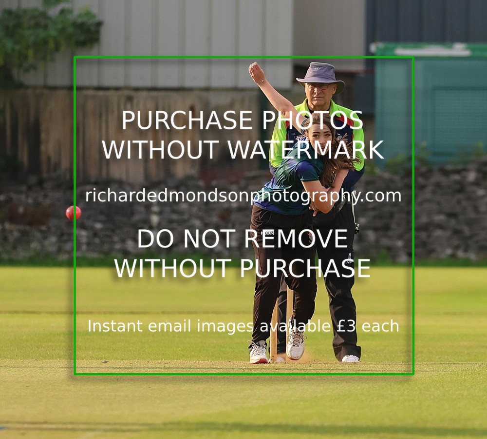 533A5397 - Kendal Cricket Women & Girls vs Carnforth Cricket Women & Girls (28/5/26)
