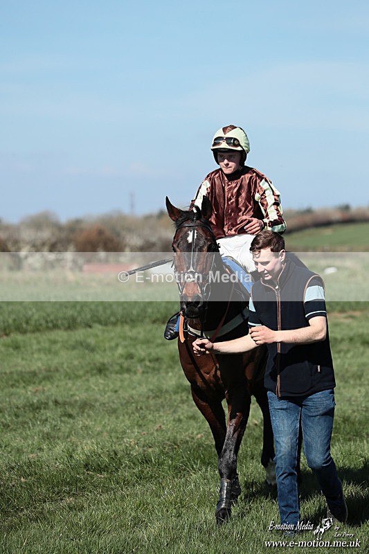 PtP 210326 160 - VWH Cirencester Races 21/03/26