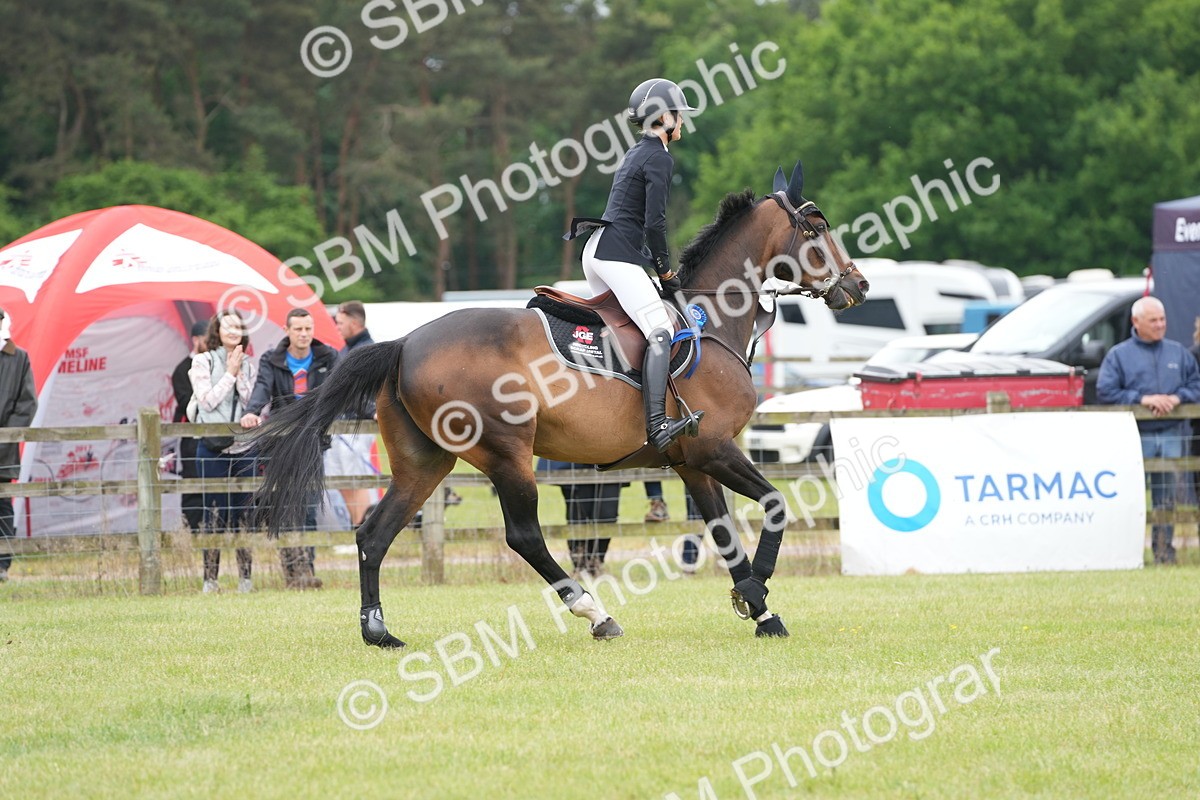 SBM_05339 - Class 201 - British Horse Feeds Speedi Beet Horse of the Year Show Grade  C