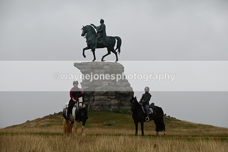 DSC_0818 - Time at Statue 10:58 to 11:53