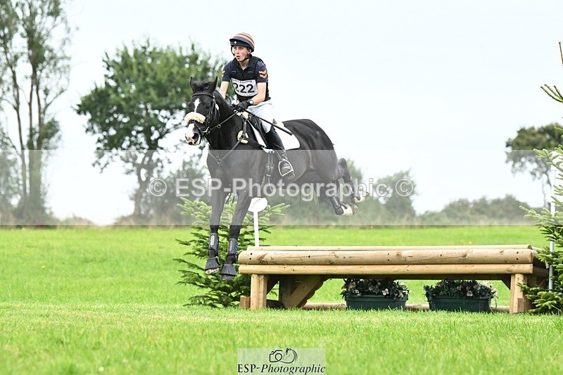 240831A-152724-04866 - 222-Max.Forster-HEVANS.ROYAL.REVOLUTION