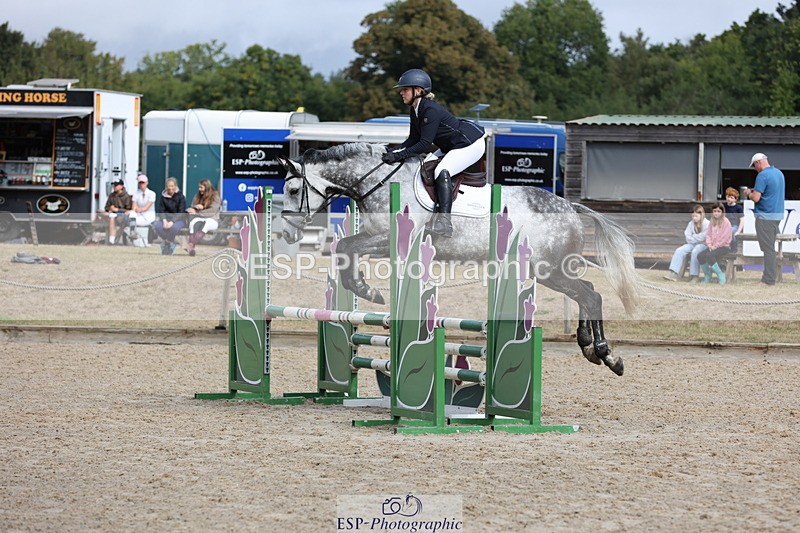 250829A-103650-01166 - Cls 7 British Novice and 90cm