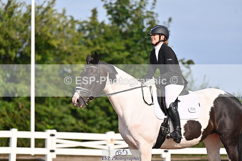 240817A-091200-06535 - 109-Michelle.Head-Alvescot.Winning.Mood