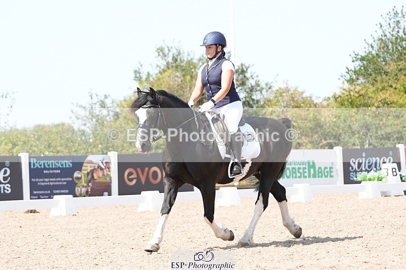 250817-135452-10531 - 169-Amber.HeywoodWalena.Rockocoko