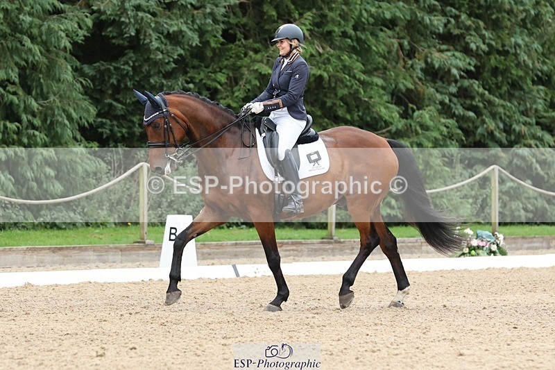 240810-144824-03734 - 175-Lucie.Stokoe-Led.Zeppelin