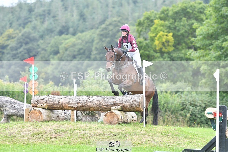 240803-123748-04240 - 077-Georgie_Selley-VICARSTOWN_VICTOR