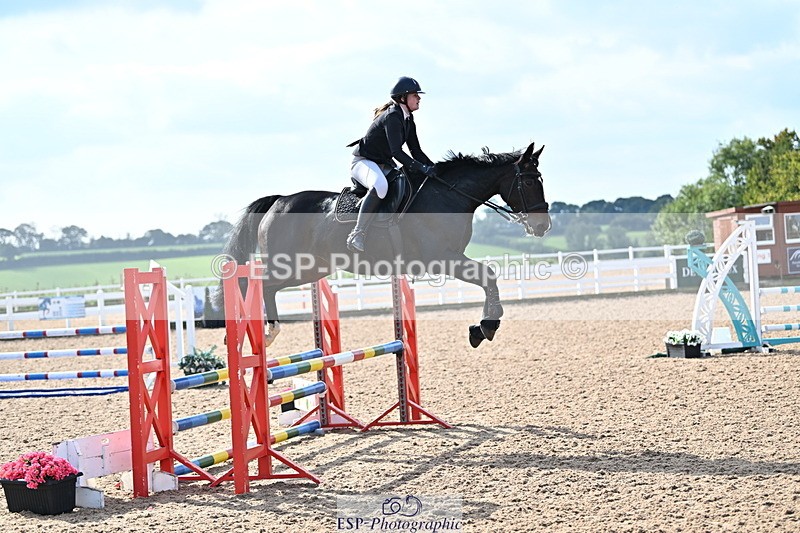 241004A-120805-01796 - Fri 08 85cm Amateur Quals