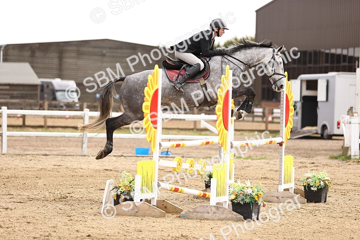 SBM_002465 - Class 11 - Senior newcomers - 1.10m