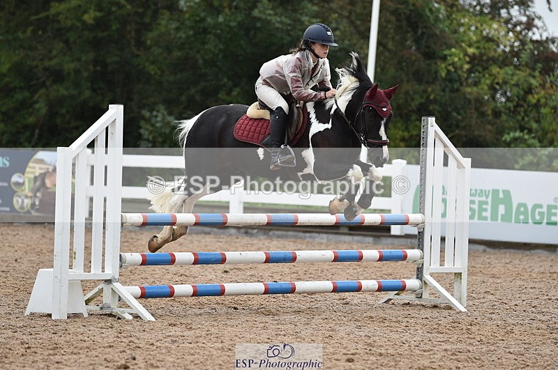 220829A-173330-00457 - 80cm Classes 5a 5b & 6