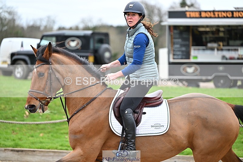 250201A-102323-00213 - Cls 01 Local Horse 90cm